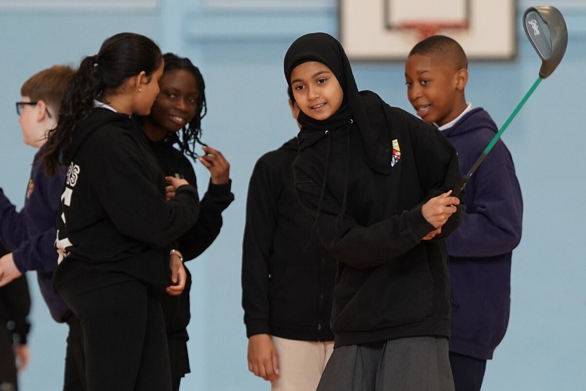 Golf.jpg?x=251126094332